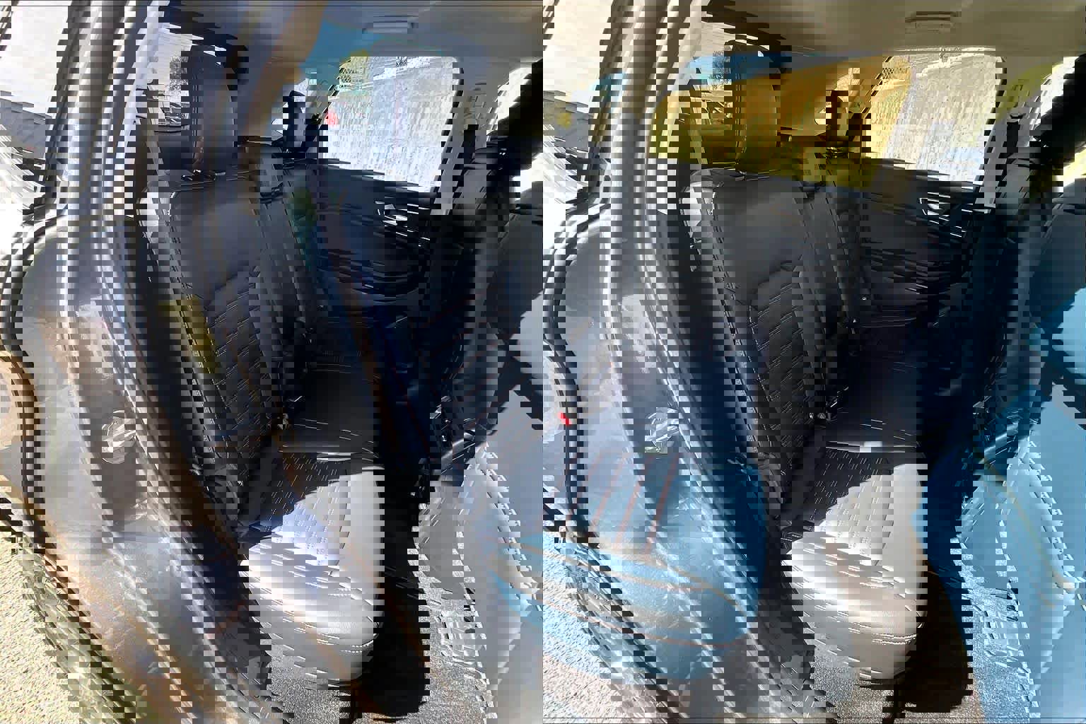 Certified 2023 Ford Edge SEL w/ Sport Appearance Package image 21