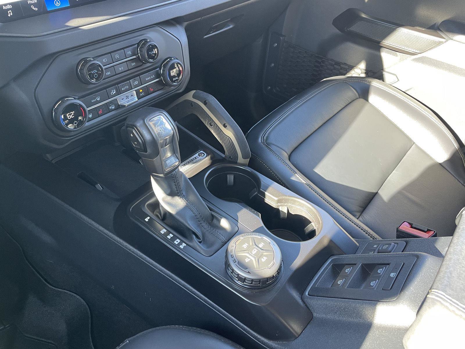 Certified 2025 Ford Bronco Badlands AWD/4WD image 30
