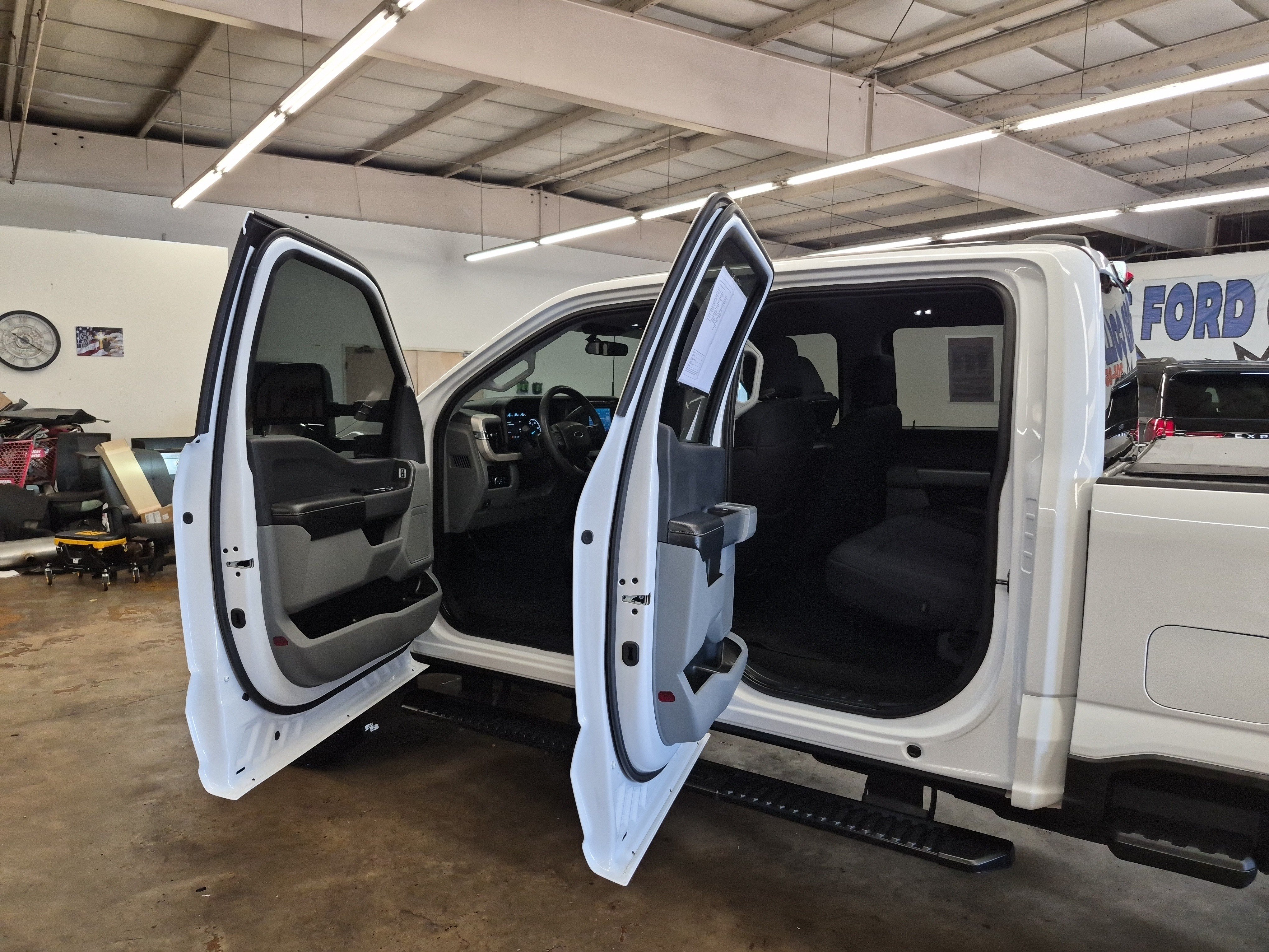 Certified 2024 Ford F350 XL w/ STX Appearance Package AWD/4WD image 17
