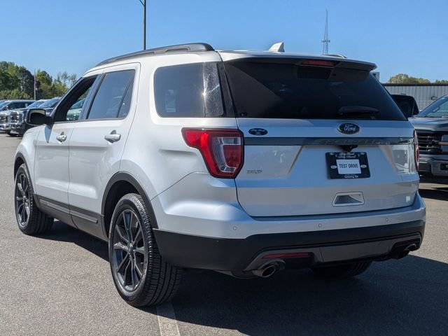 Certified 2017 Ford Explorer XLT w/ Equipment Group 202A image 3