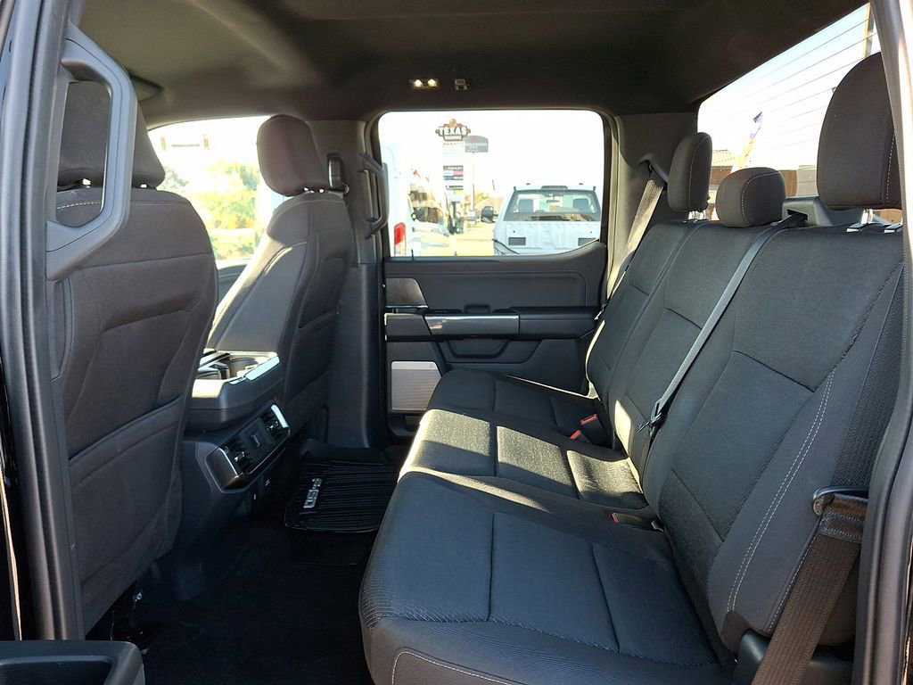 Certified 2022 Ford F150 XLT w/ Equipment Group 302A High image 10