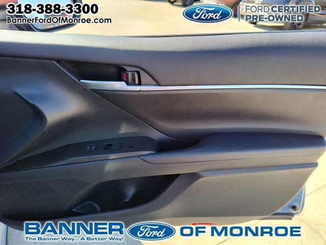Used 2024 Toyota Camry SE image 22