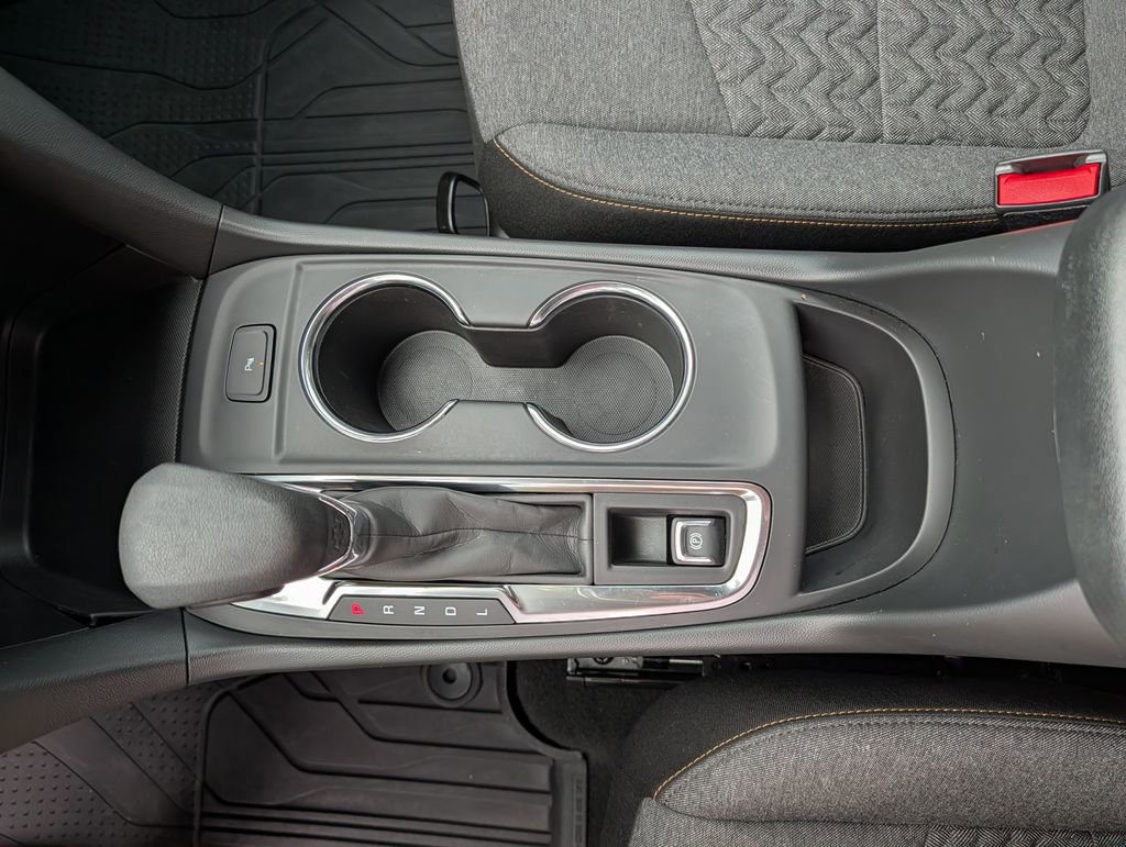 Used 2024 Chevrolet Equinox LT w/ LPO, Floor Liner Package FWD image 14
