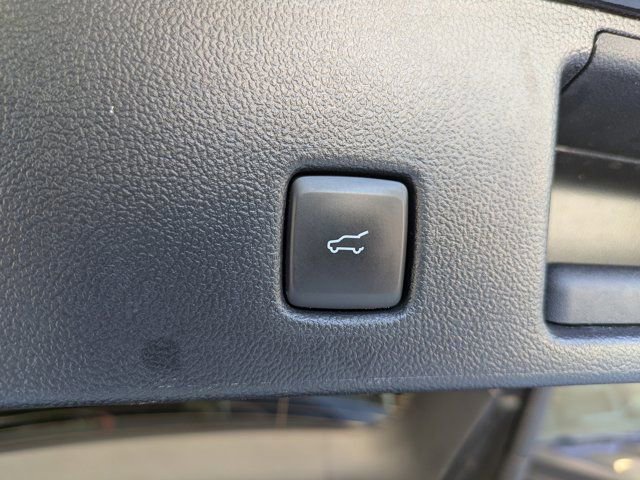 Certified 2023 Ford Escape ST-Line AWD/4WD image 20