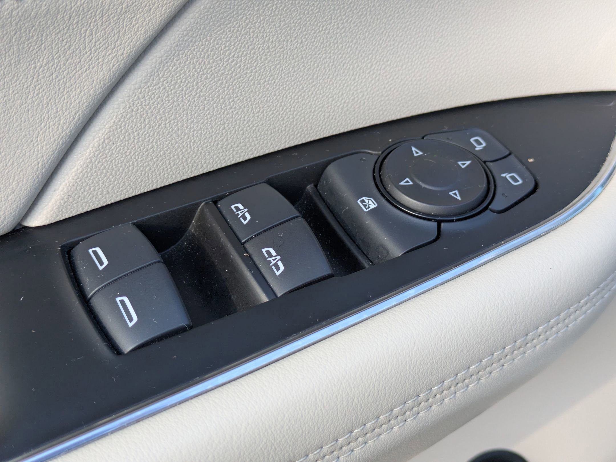 Used 2022 Buick Envision Preferred image 11