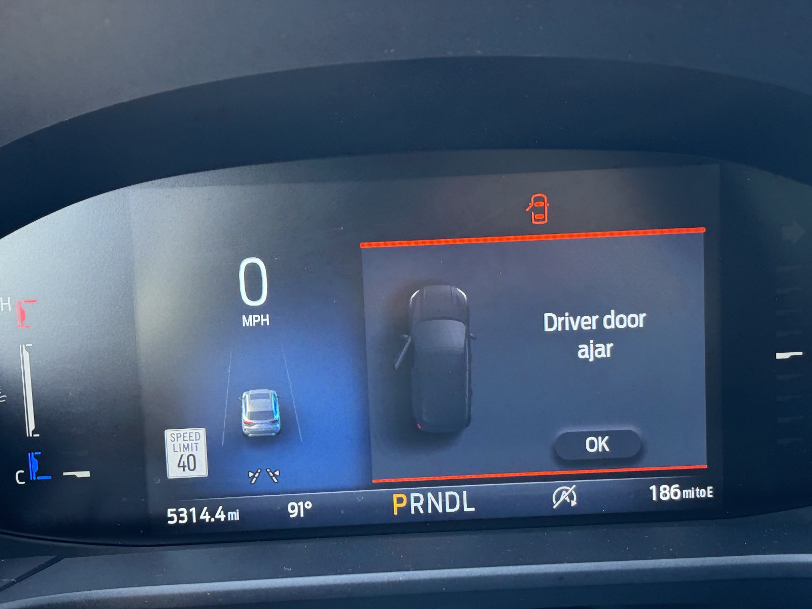 Certified 2025 Ford Escape ST-Line w/ Tech Pack #1 FWD image 41