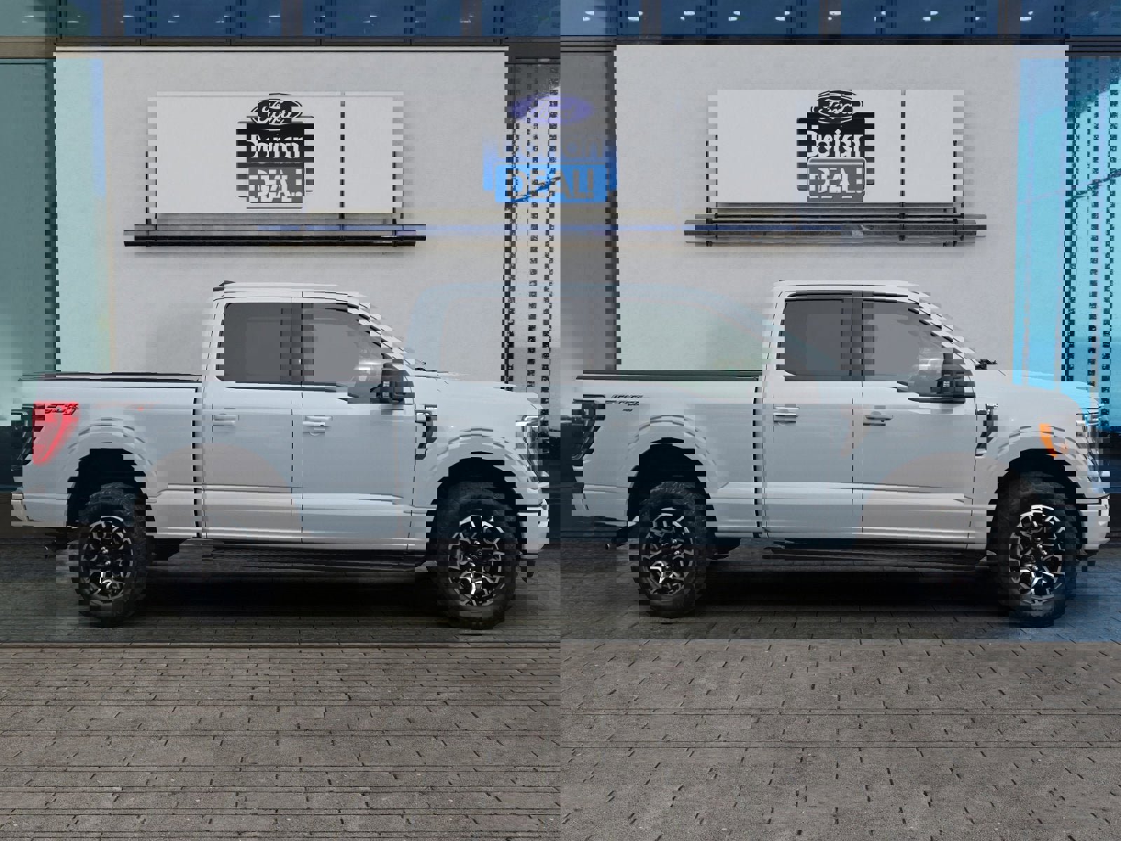 Certified 2022 Ford F150 XLT w/ Equipment Group 302A High image 6