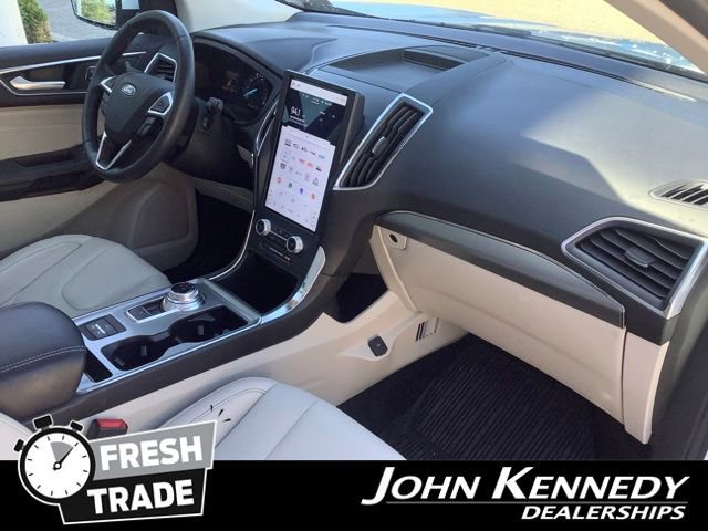 Certified 2022 Ford Edge Titanium w/ Equipment Group 301A AWD/4WD image 24