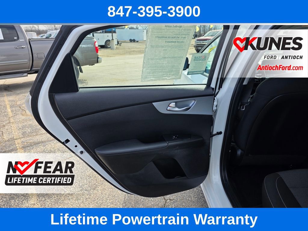 Used 2023 Kia Forte LXS w/ LXS Technology Package FWD image 20