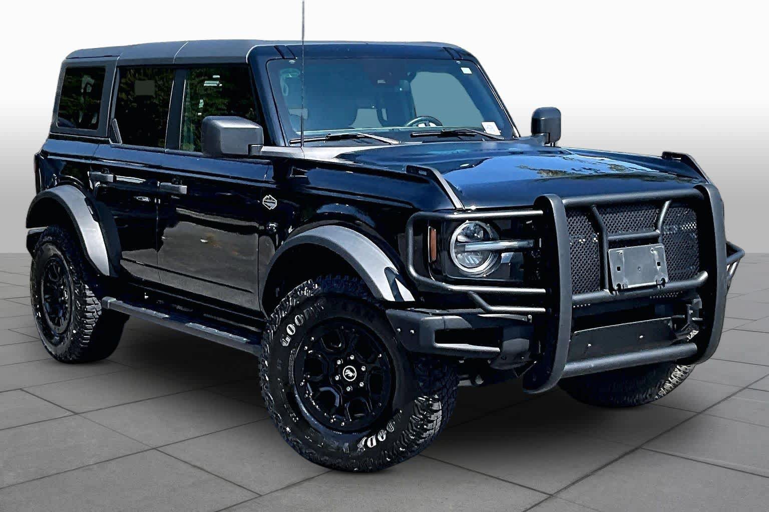 Certified 2024 Ford Bronco Wildtrak AWD/4WD image 3