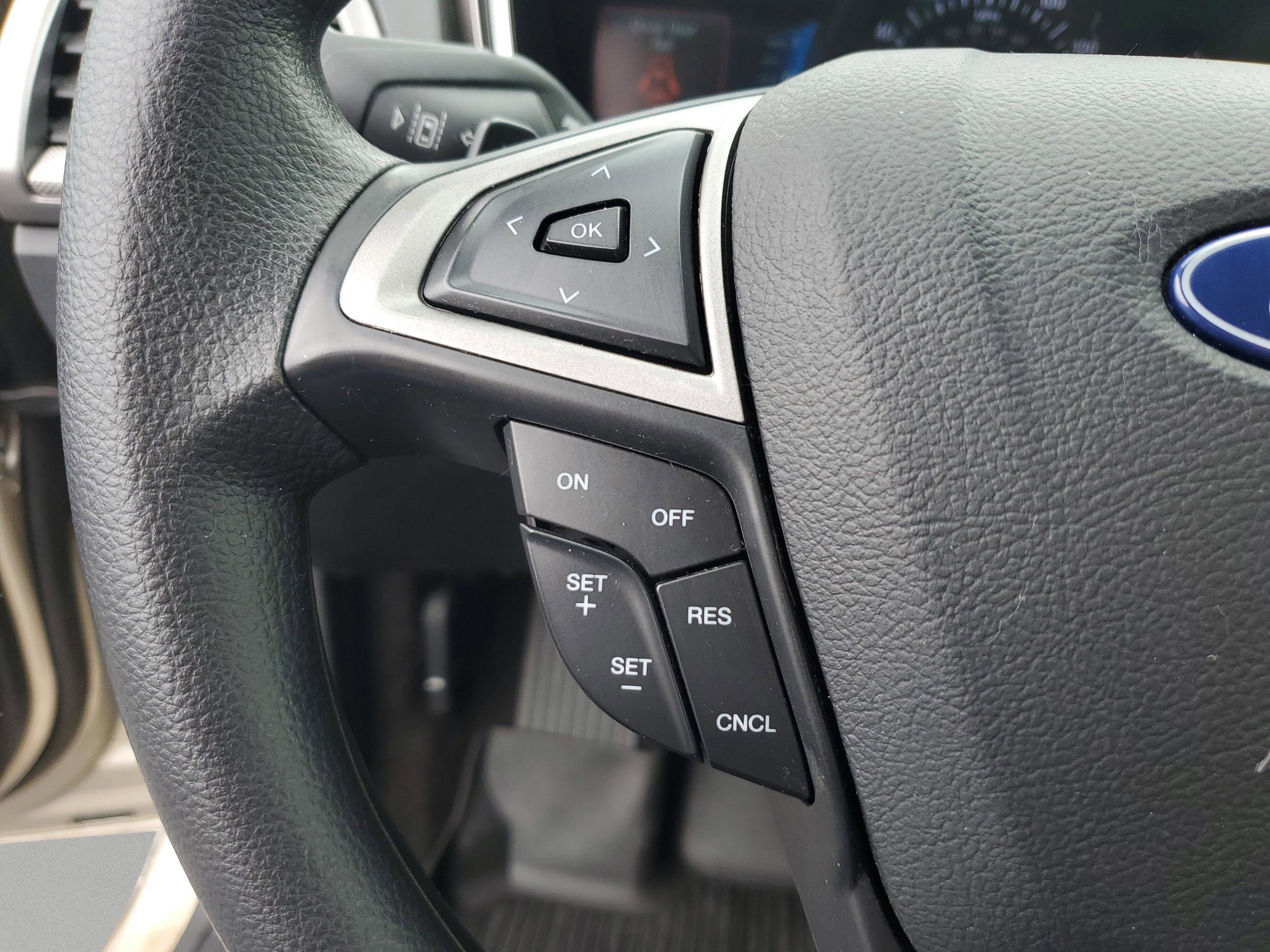 Certified 2019 Ford Fusion SE FWD image 17