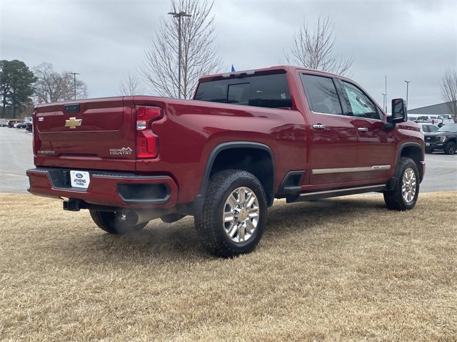 Used 2024 Chevrolet Silverado 2500 High Country w/ High Country Premium Package image 5