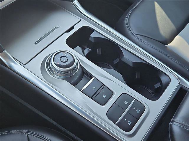 Certified 2022 Ford Explorer XLT w/ Equipment Group 202A image 12