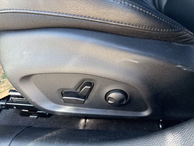 Used 2025 Jeep Compass Limited AWD/4WD image 17