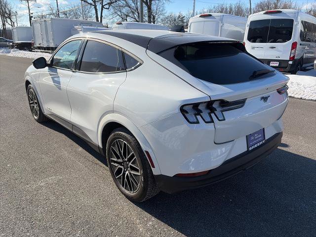 Certified 2025 Ford Mustang Mach-E Premium image 3