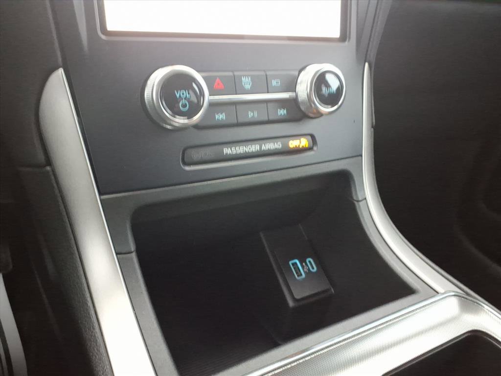 Certified 2022 Ford Edge SEL image 21