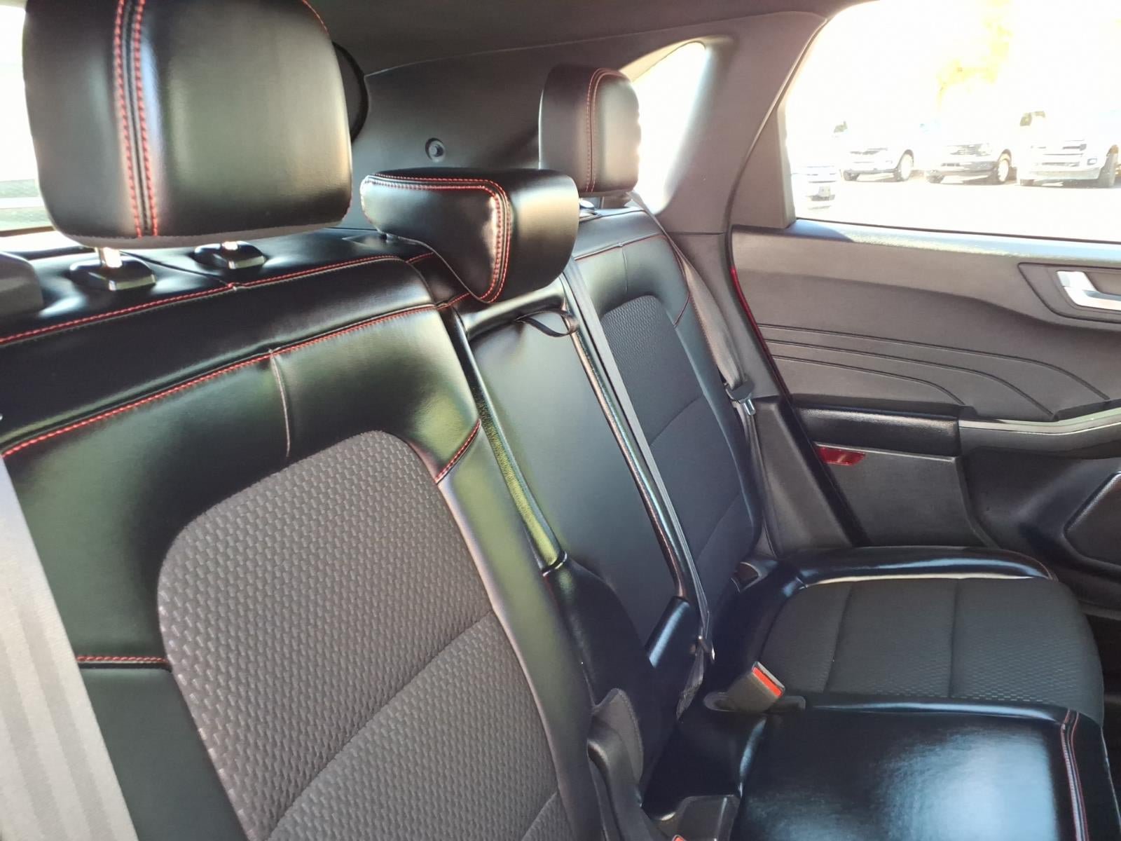 Certified 2024 Ford Escape ST-Line w/ Tech Pack #1 FWD image 15