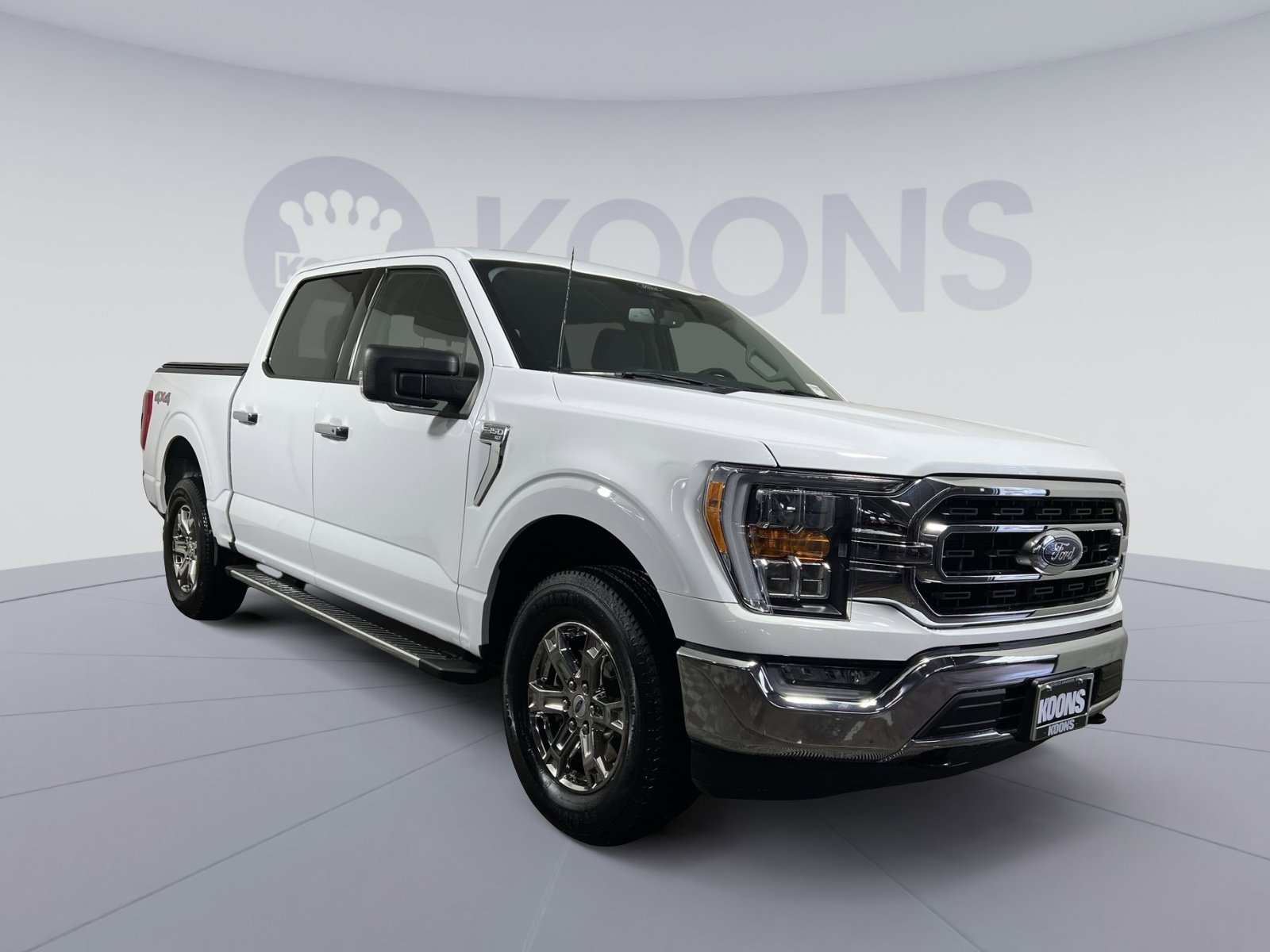 Certified 2022 Ford F150 XLT w/ Equipment Group 302A High image 10