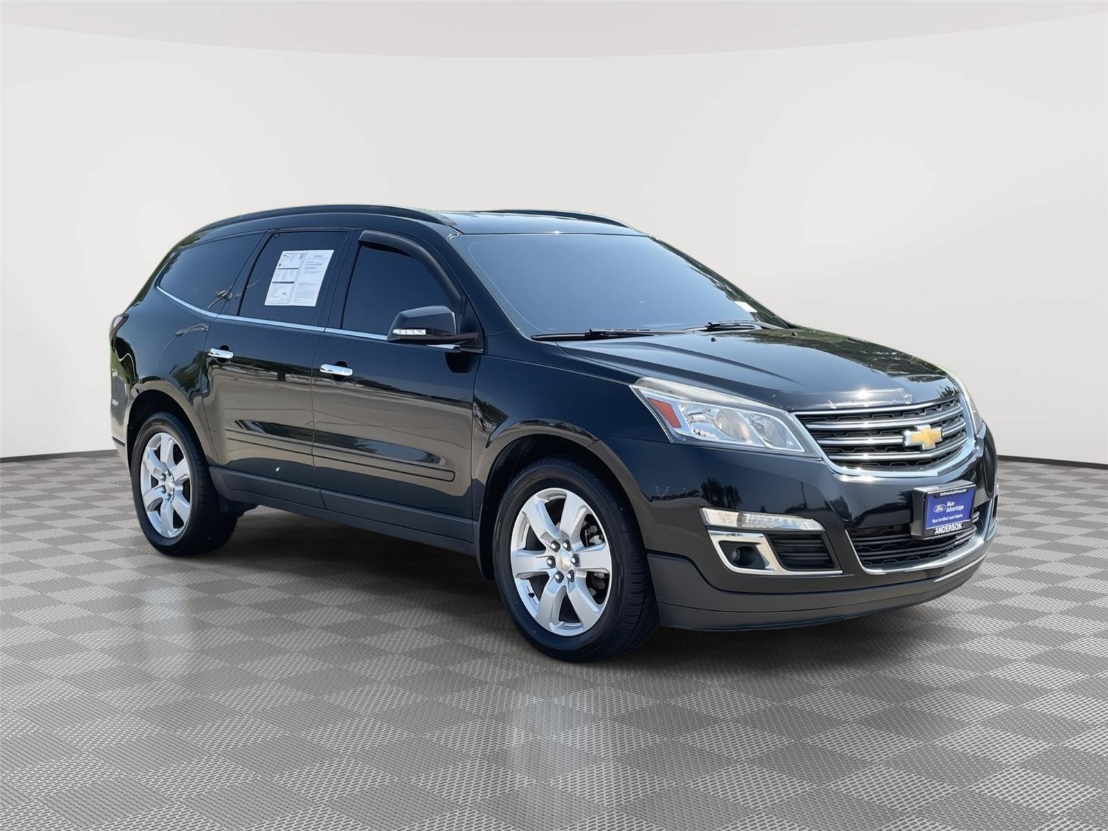 Used 2017 Chevrolet Traverse LT w/ Style and Technology Package AWD/4WD image 5