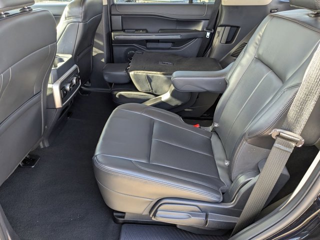 Certified 2024 Ford Expedition XLT image 39