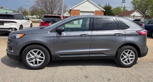 Certified 2024 Ford Edge SEL w/ Convenience Package AWD/4WD image 5
