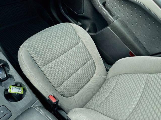 Certified 2020 Ford Escape SE AWD/4WD image 30