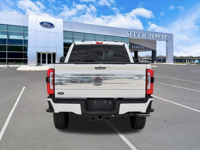 Certified 2024 Ford F250 Platinum w/ FX4 Off-Road Package AWD/4WD image 3