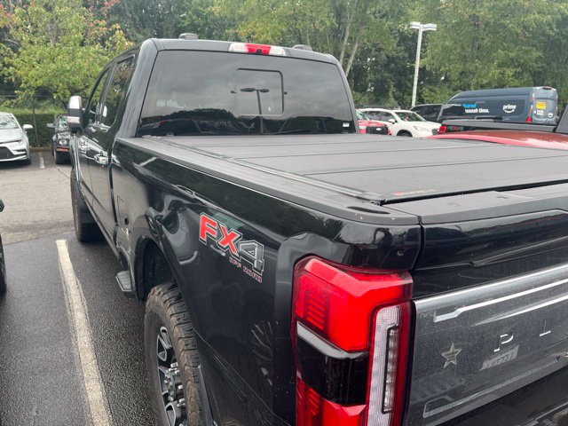 Certified 2023 Ford F350 Platinum w/ FX4 Off-Road Package AWD/4WD image 4