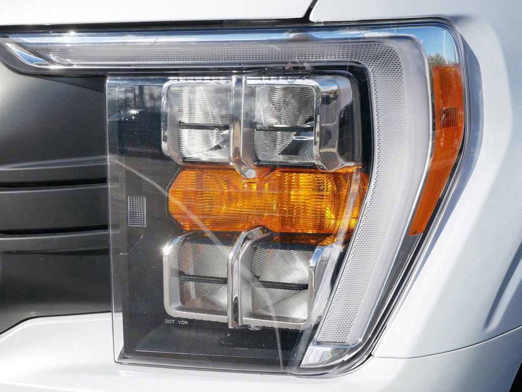 Certified 2022 Ford F150 XLT w/ Equipment Group 302A High image 5