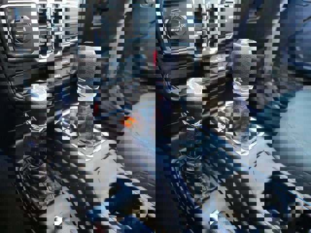 Used 2021 Jeep Wrangler Sport image 31