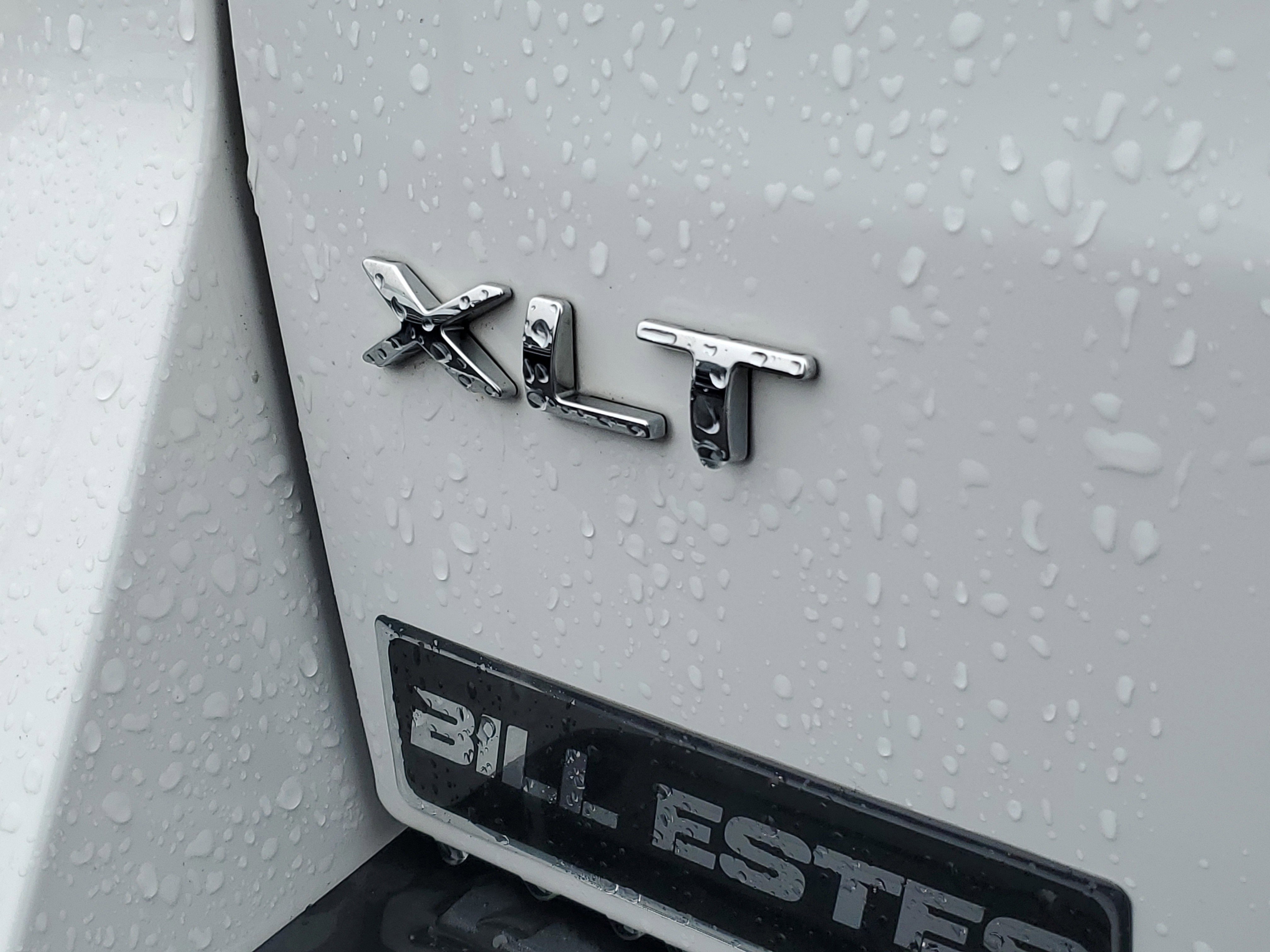 Certified 2023 Ford Expedition Max XLT image 6