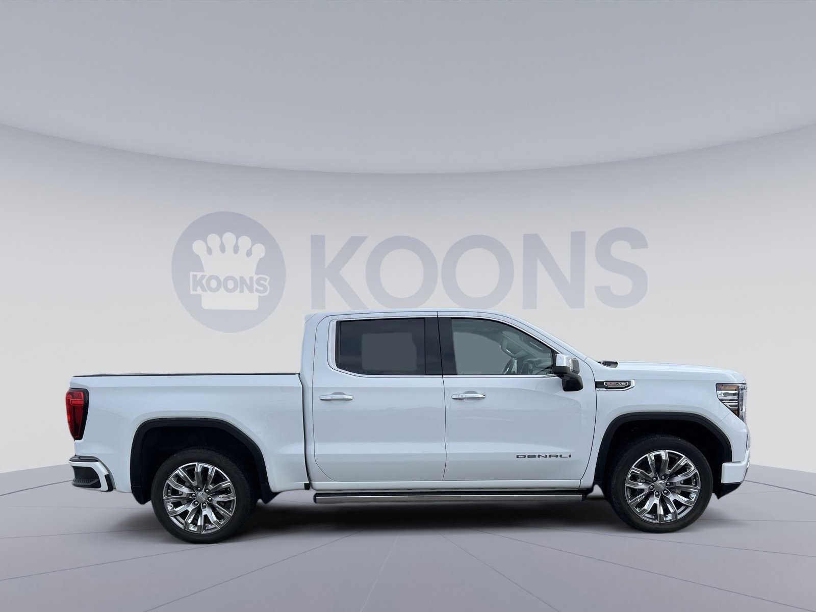 Used 2023 GMC Sierra 1500 Denali w/ Denali Reserve Package image 2