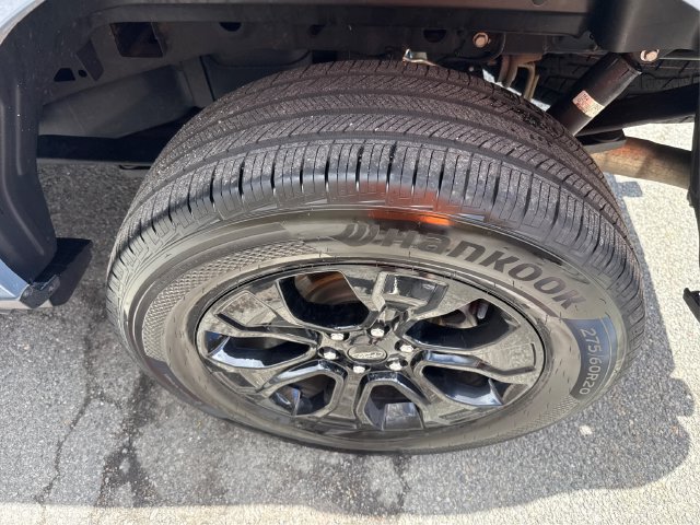 Certified 2023 Ford F150 Platinum w/ Equipment Group 701A High AWD/4WD image 20