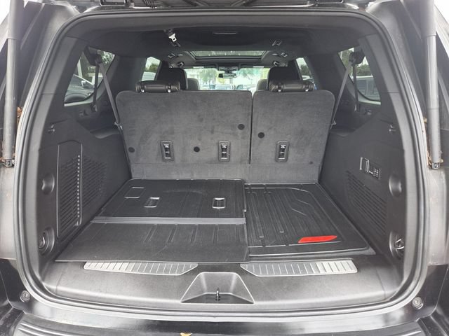 Used 2022 GMC Yukon XL AT4 w/ Technology Package AWD/4WD image 18