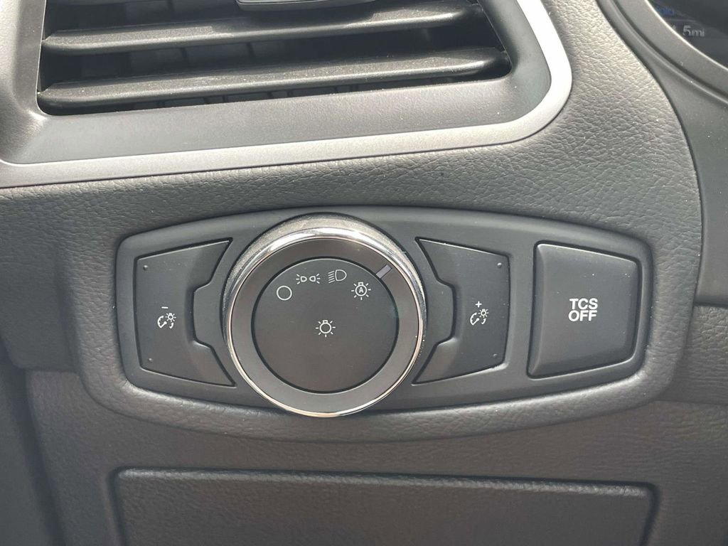 Certified 2024 Ford Edge SE AWD/4WD image 26
