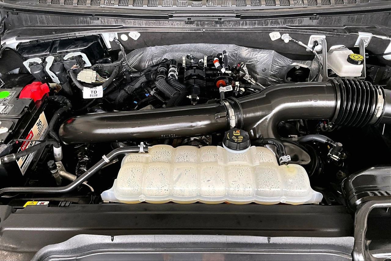 Certified 2025 Ford Expedition Max Active image 13