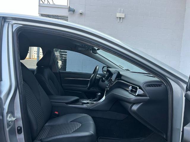 Used 2022 Toyota Camry SE FWD image 23