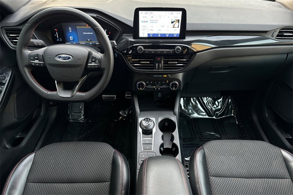 Certified 2023 Ford Escape ST-Line image 13