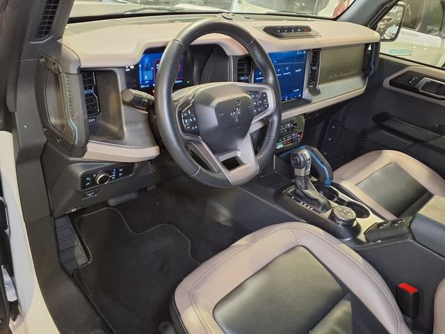 Certified 2024 Ford Bronco Wildtrak AWD/4WD image 29