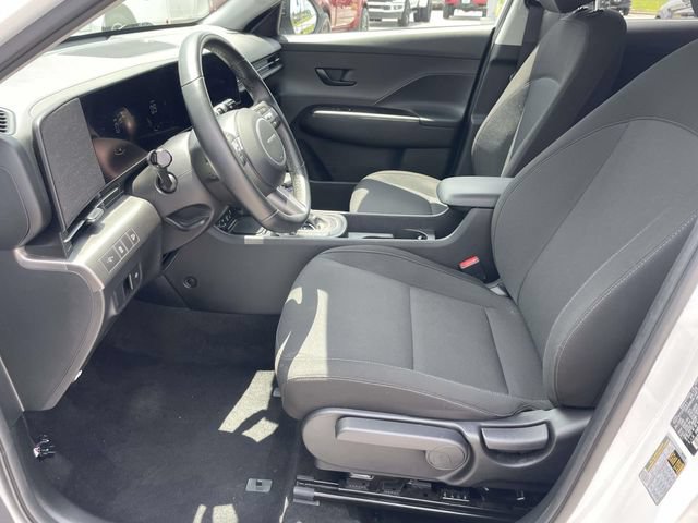 Used 2026 Hyundai Kona SEL Sport FWD image 13