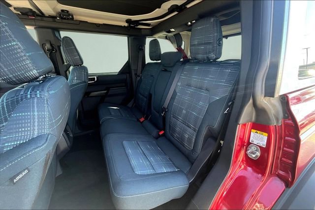 Certified 2025 Ford Bronco Heritage Edition AWD/4WD image 25