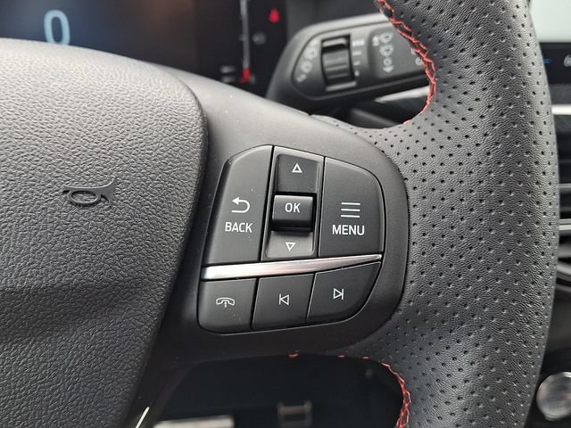Certified 2023 Ford Escape ST-Line w/ Tech Pack #1 AWD/4WD image 21