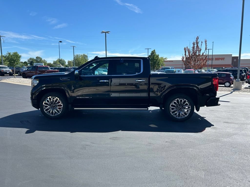 Used 2024 GMC Sierra 1500 Denali Ultimate AWD/4WD image 10