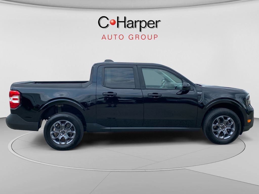 Certified 2025 Ford Maverick XLT w/ XLT Luxury Package AWD/4WD image 2