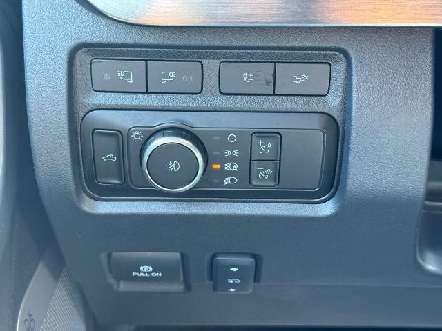 Certified 2023 Ford F450 Lariat w/ Lariat Ultimate Package AWD/4WD image 19