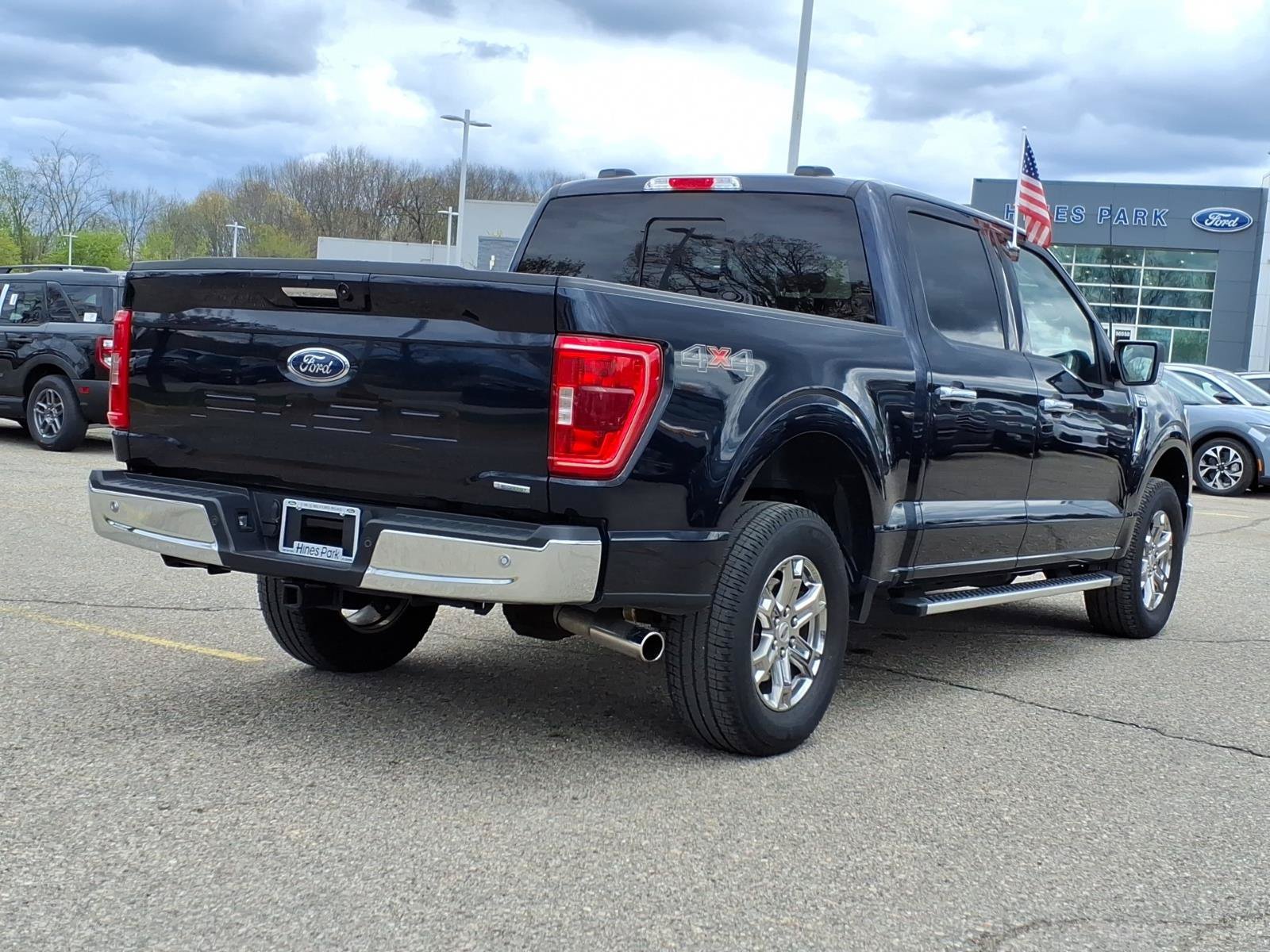 Certified 2022 Ford F150 XLT w/ Equipment Group 302A High AWD/4WD image 7