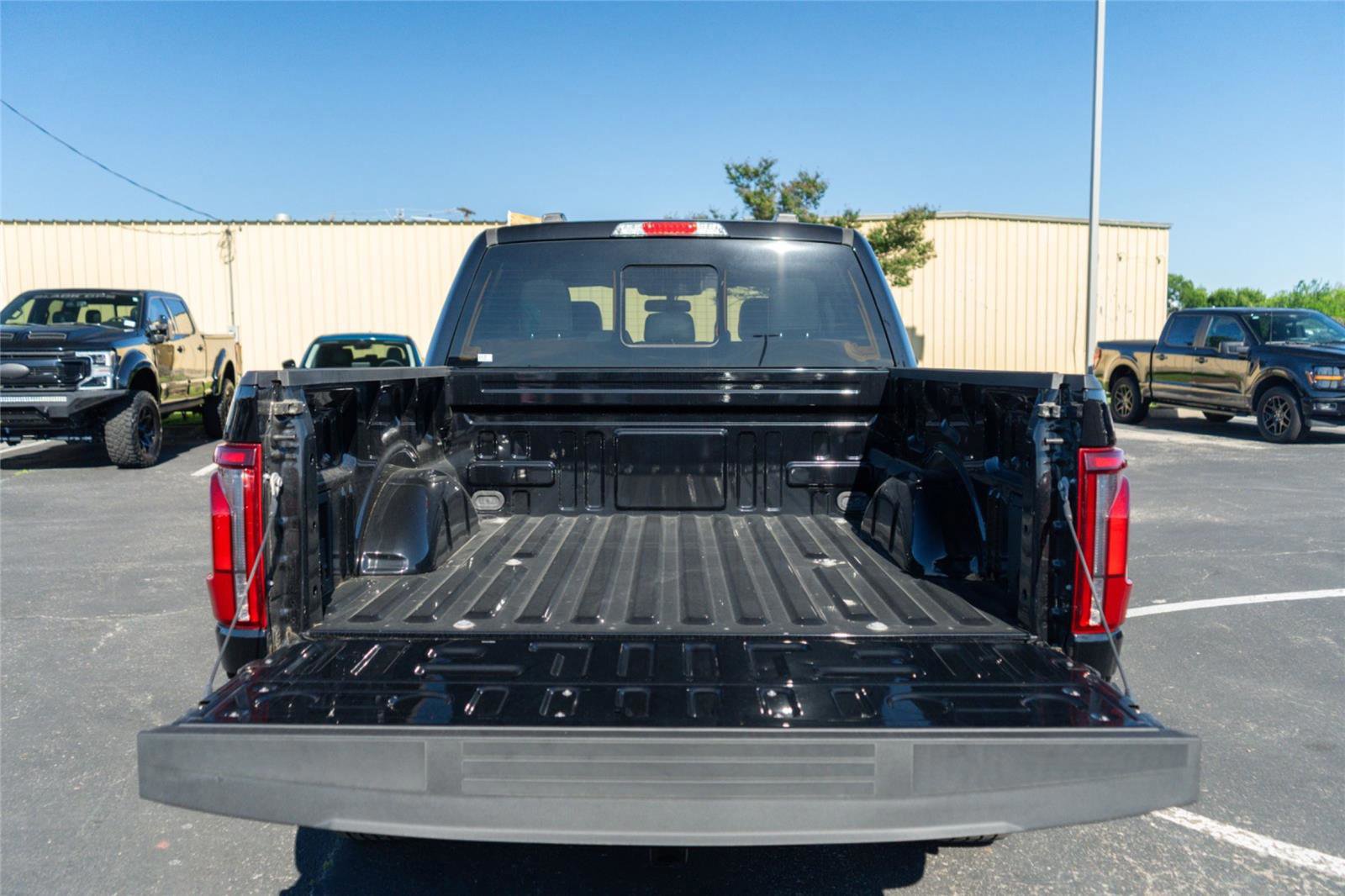 Certified 2025 Ford F150 Lariat w/ Equipment Group 501A Mid AWD/4WD image 24