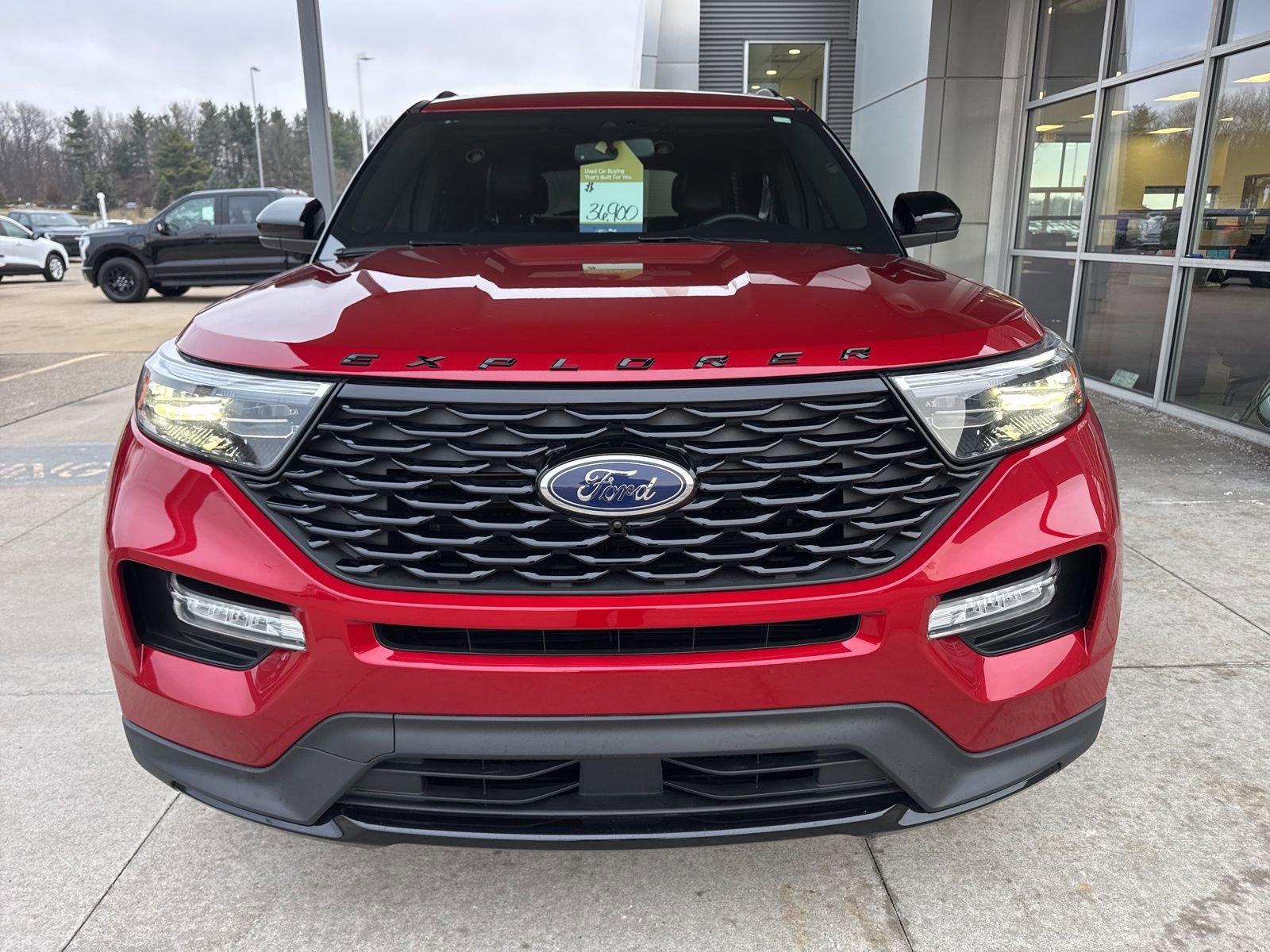 Certified 2024 Ford Explorer ST-Line w/ Class IV Trailer Tow Package image 11