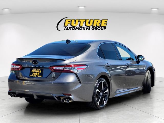 Used 2020 Toyota Camry XSE FWD image 4