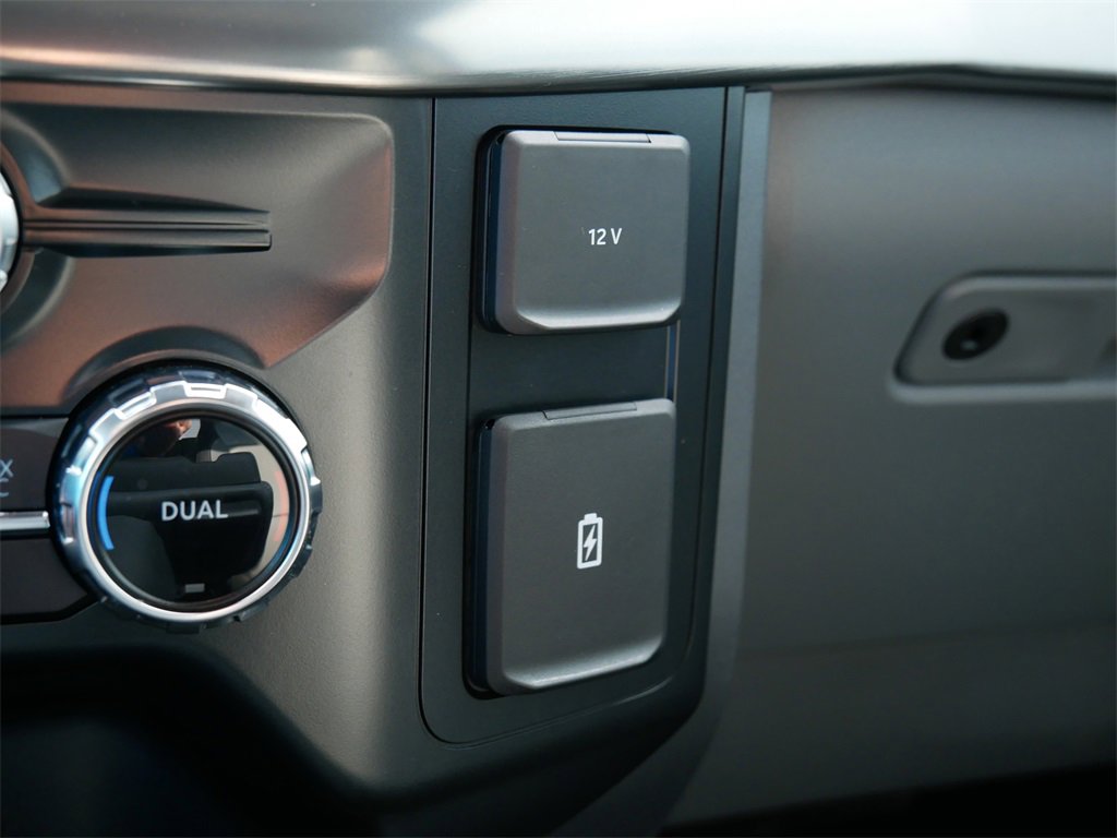 Certified 2022 Ford F150 Lariat w/ Trailer Tow Package image 22